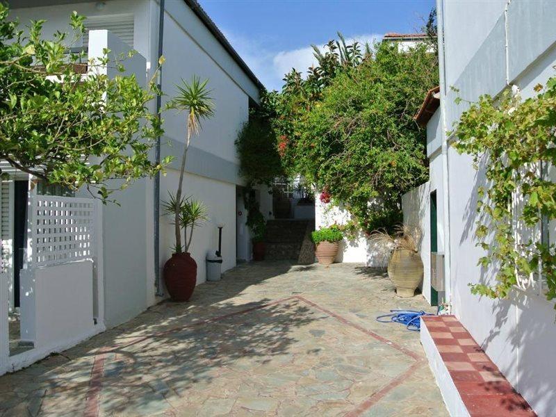 Sunningdale Hotel Αγία Γαλήνη Εξωτερικό φωτογραφία