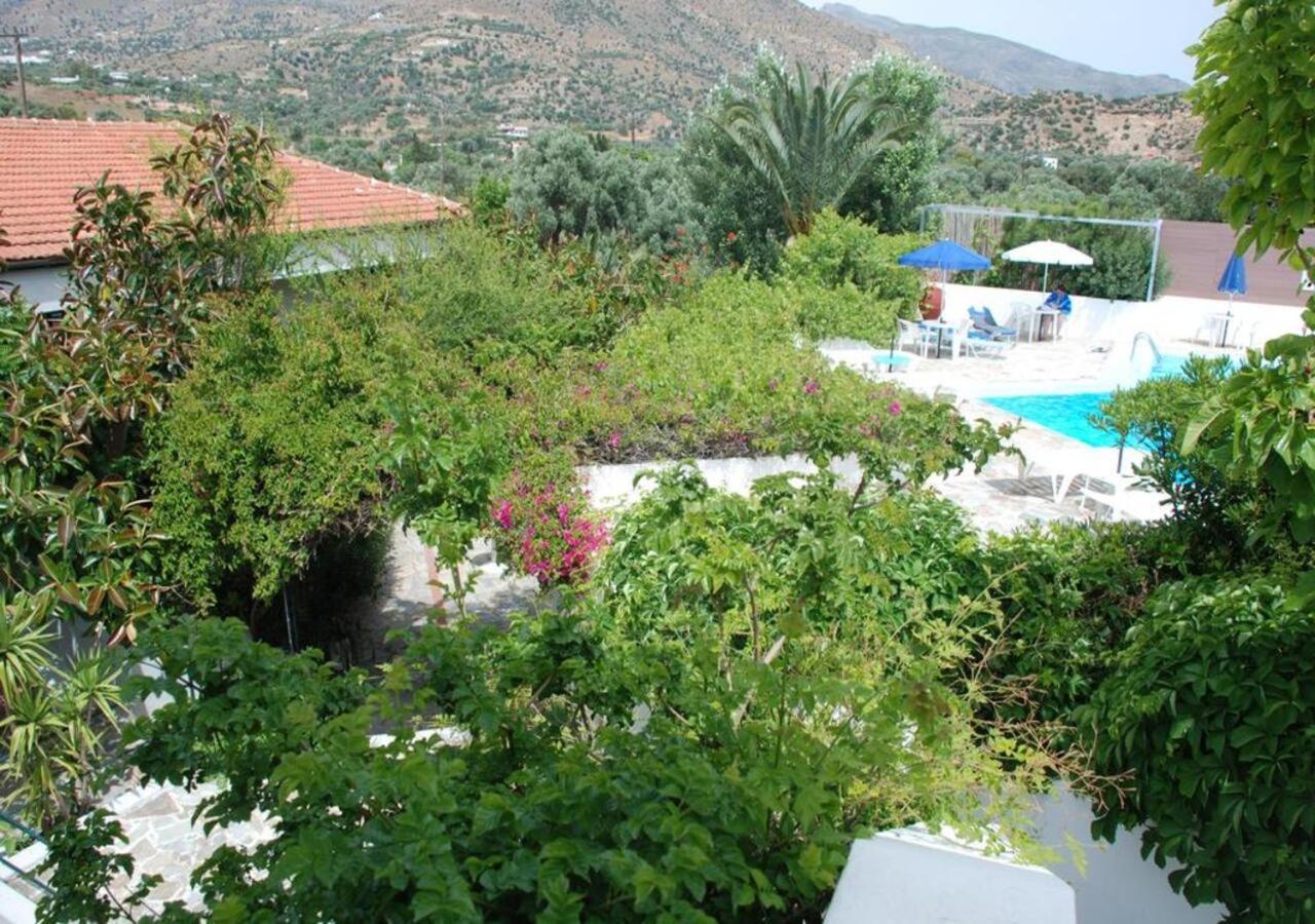 Sunningdale Hotel Αγία Γαλήνη Εξωτερικό φωτογραφία